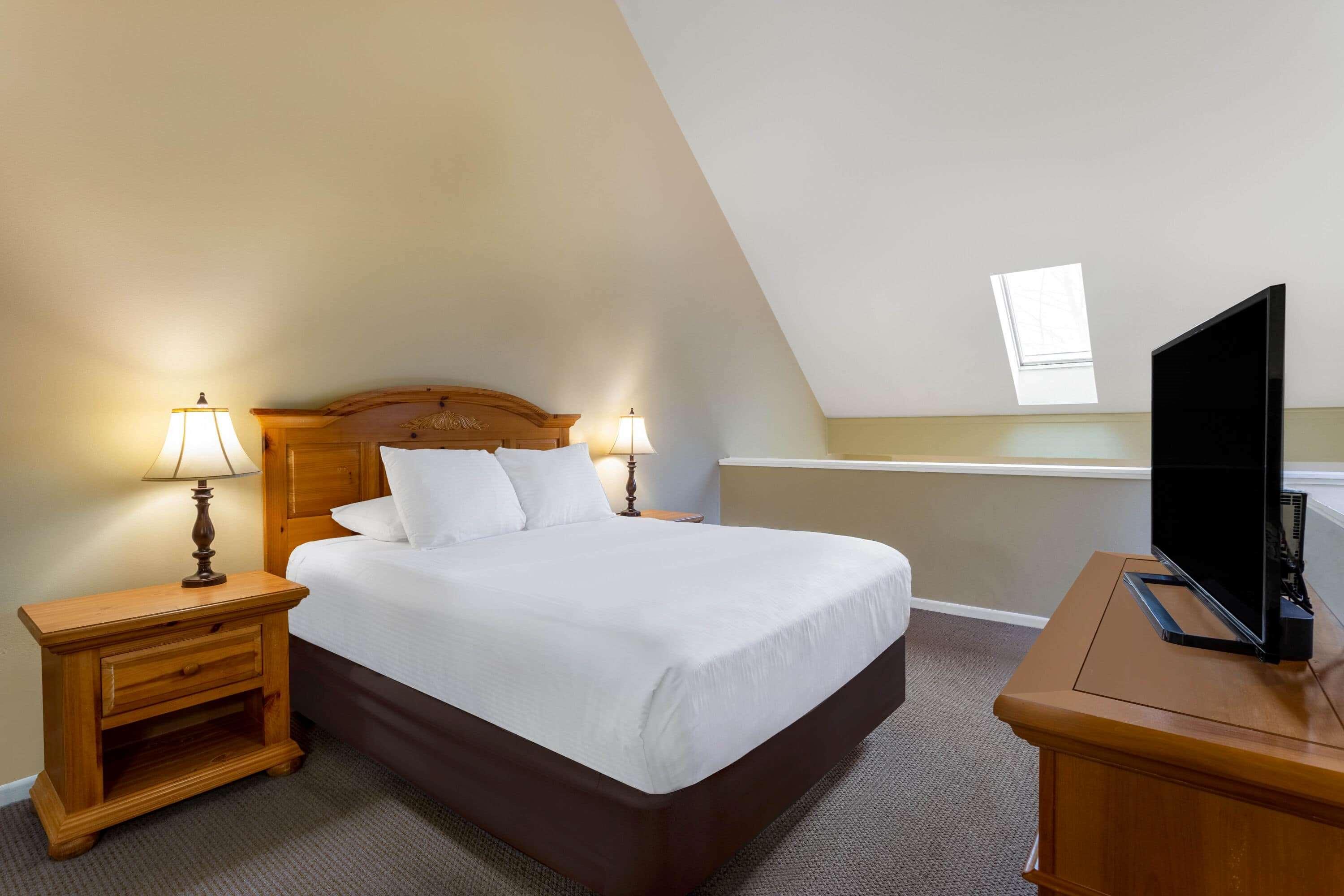 Tamarack Wisconsin Dells, A Ramada By Wyndham Hotel Lake Delton Exterior photo